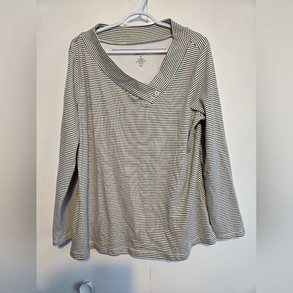 Croft & Barrow Green and White Striped Long Sleeve Women's Top- Size XL